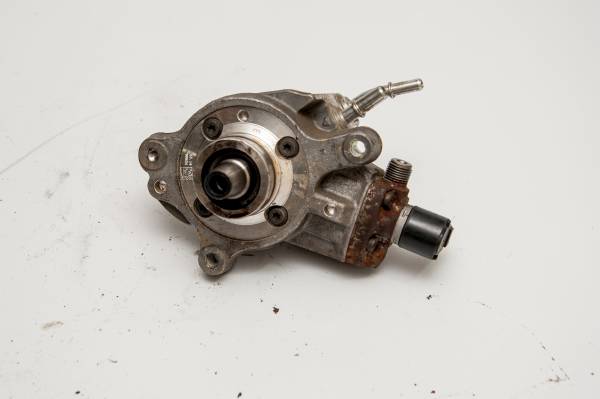 FORD TRANSİT 430 ED ÇIKMA PARÇA  MAZOT POMPASI